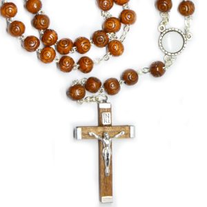 Rosario in legno con placca in porcellana